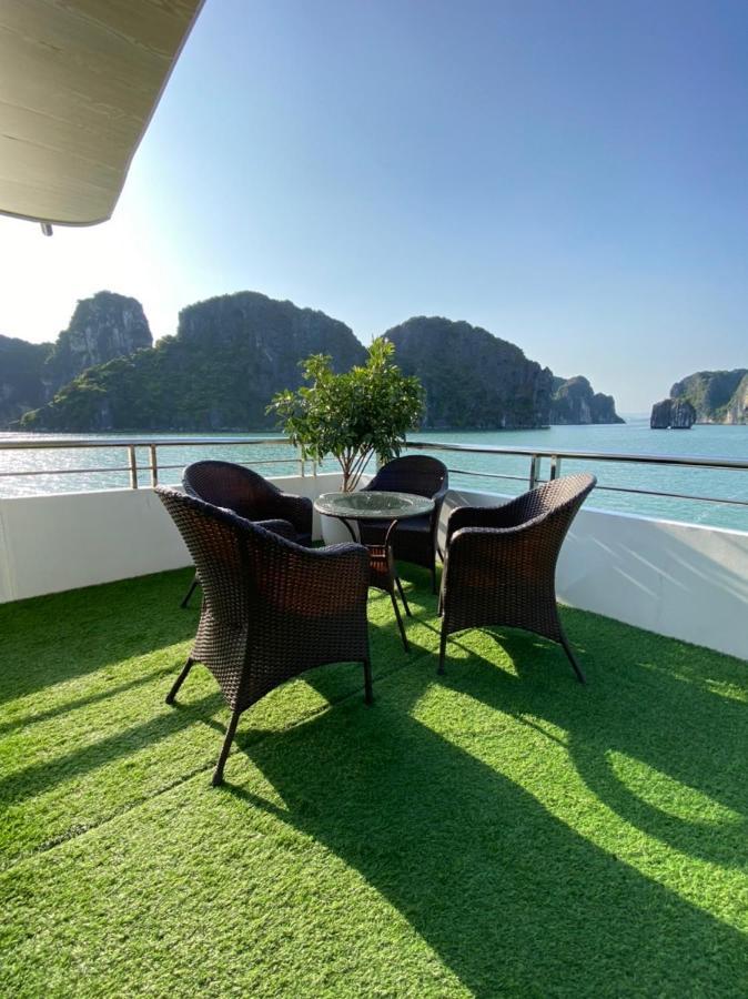 Quynh Yen Hotel Ha Long Exterior foto