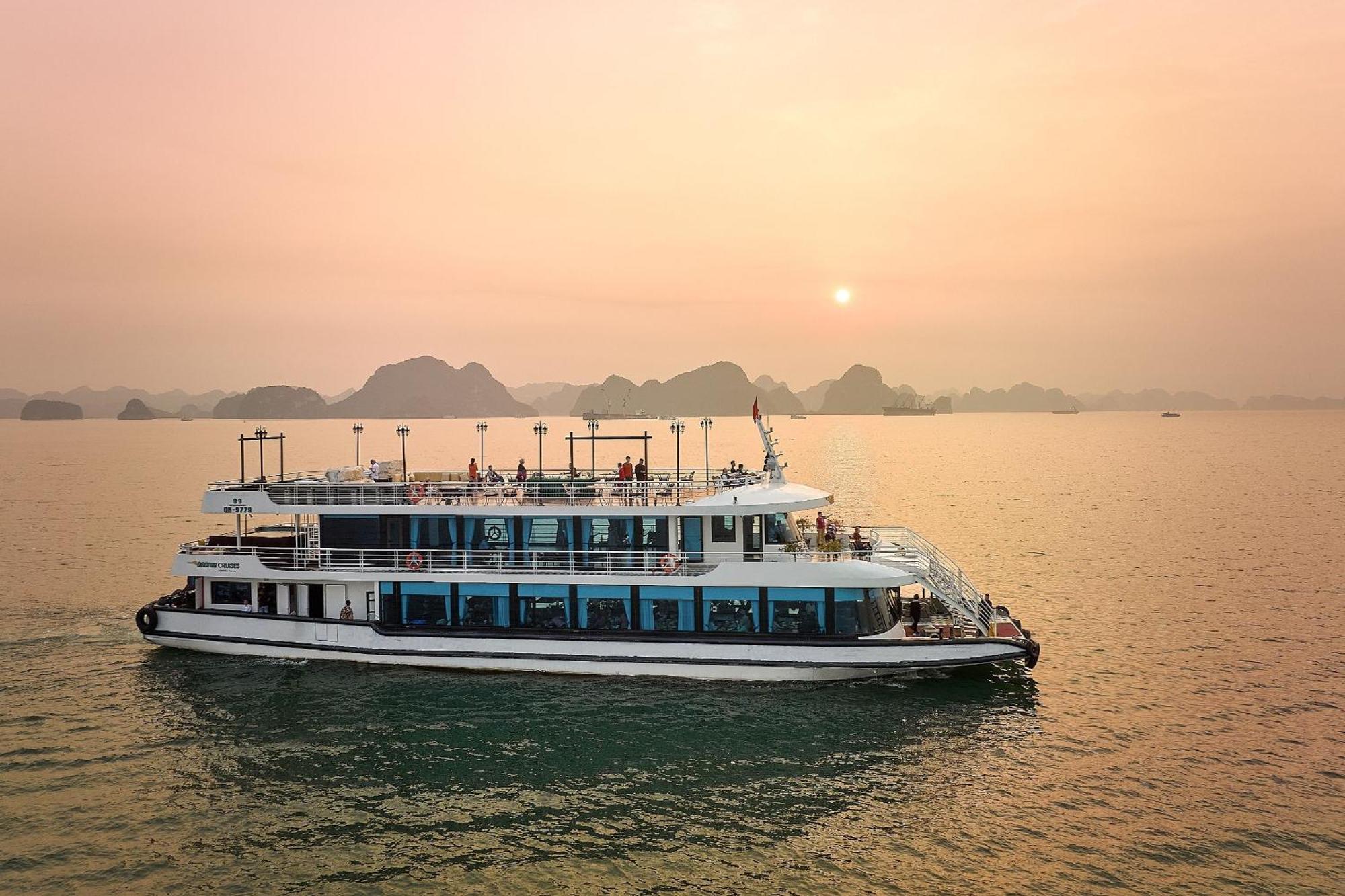 Quynh Yen Hotel Ha Long Exterior foto